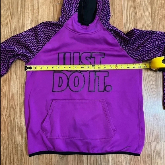 Nike Women’s Therma-fit size Medium M magenta Purple hoodie Just Do It pull over - Picture 6 of 9
